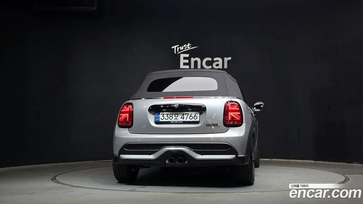 Mini Cooper Convertible — фото 2