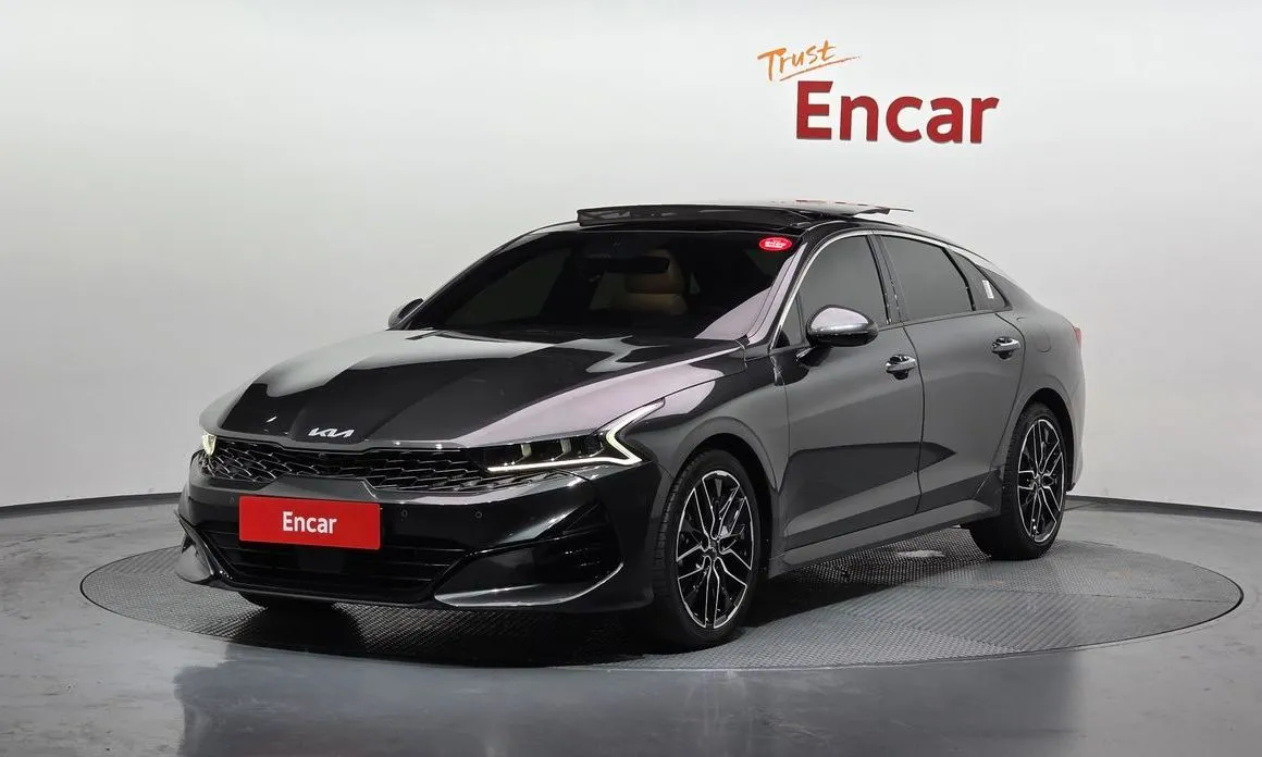 Kia K5 — фото 1