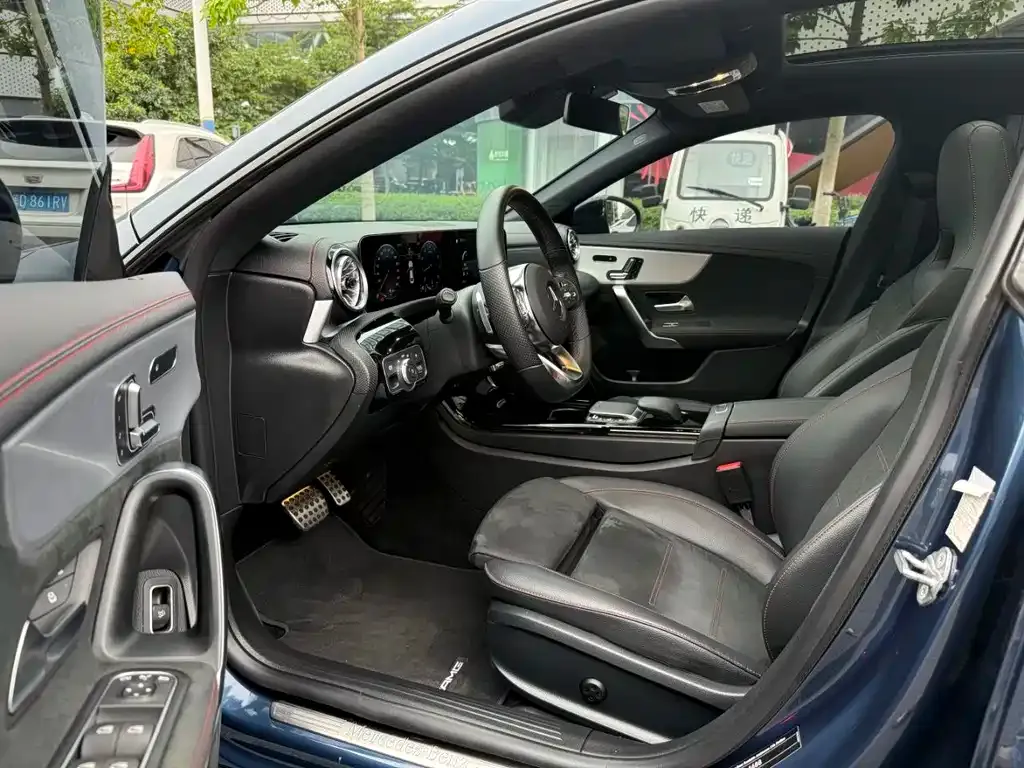 Mercedes-Benz CLA (Import) — фото 3