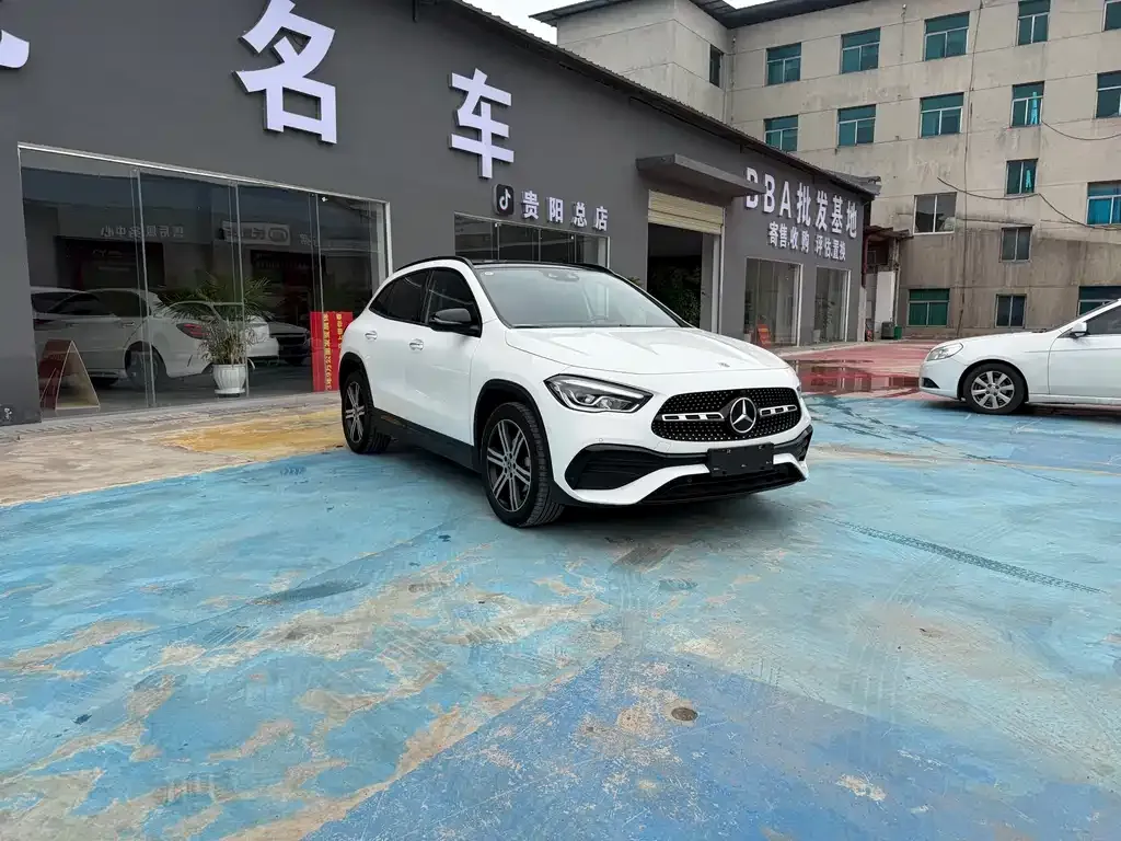 Mercedes-Benz GLA — фото 7