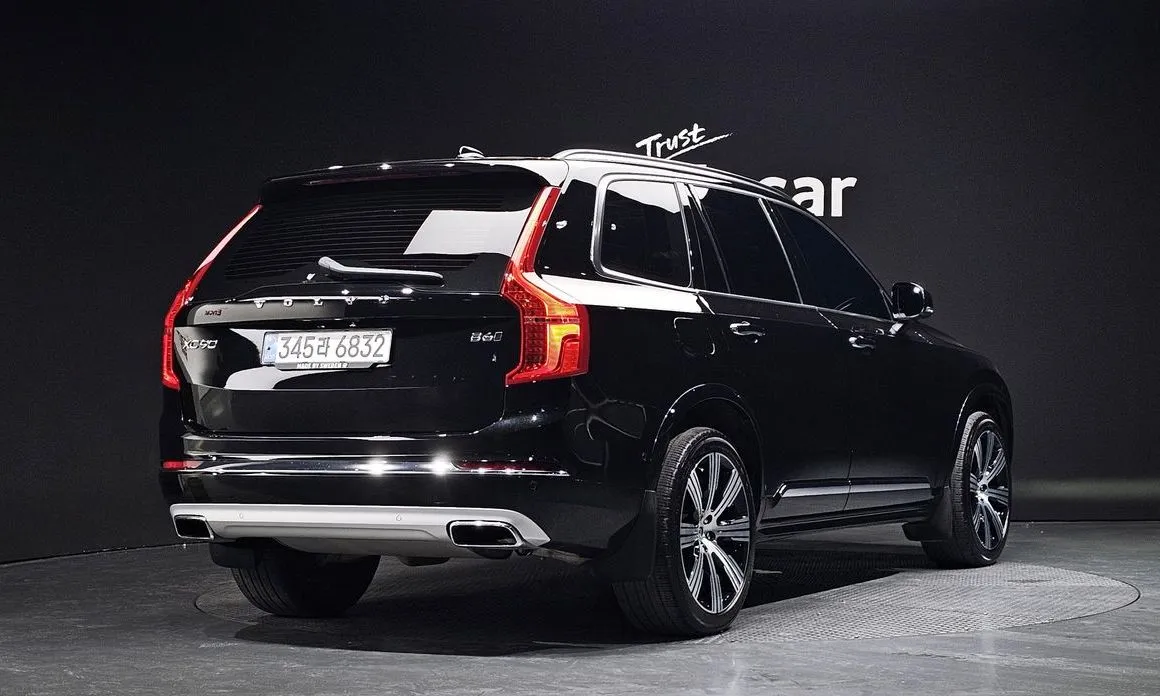 Volvo XC90 — фото 4