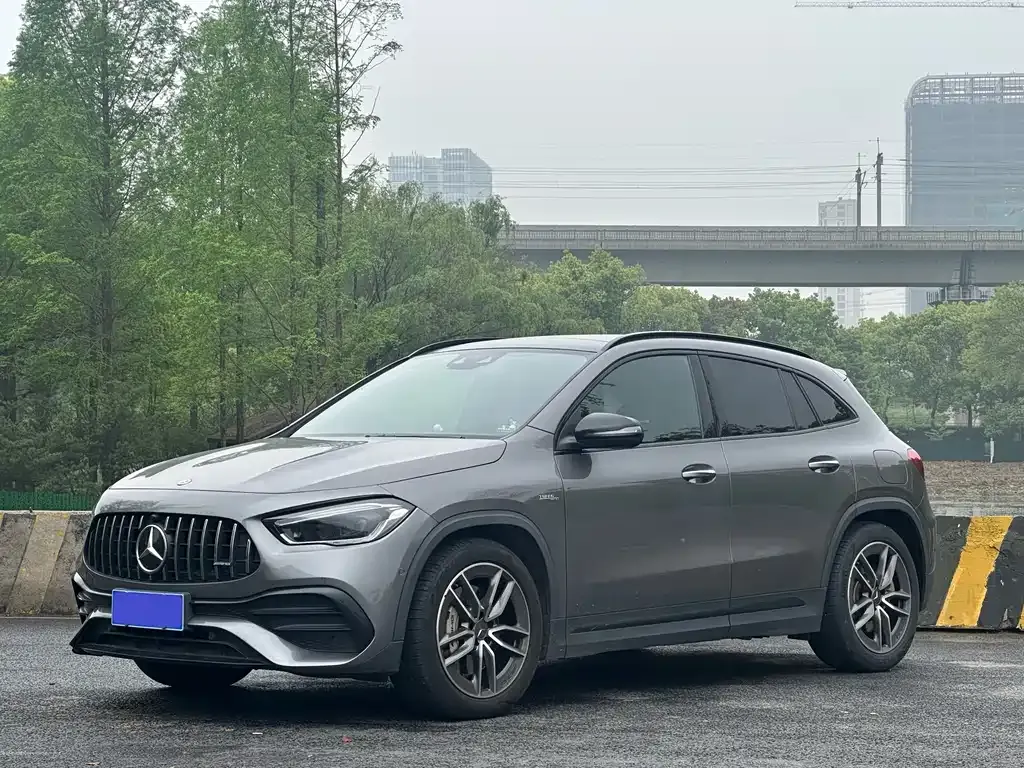 Mercedes-Benz GLA AMG — фото 1