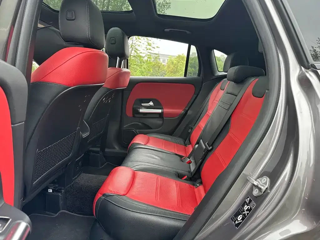 Mercedes-Benz GLA AMG — фото 3
