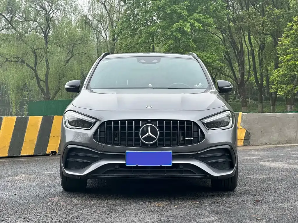 Mercedes-Benz GLA AMG — фото 5