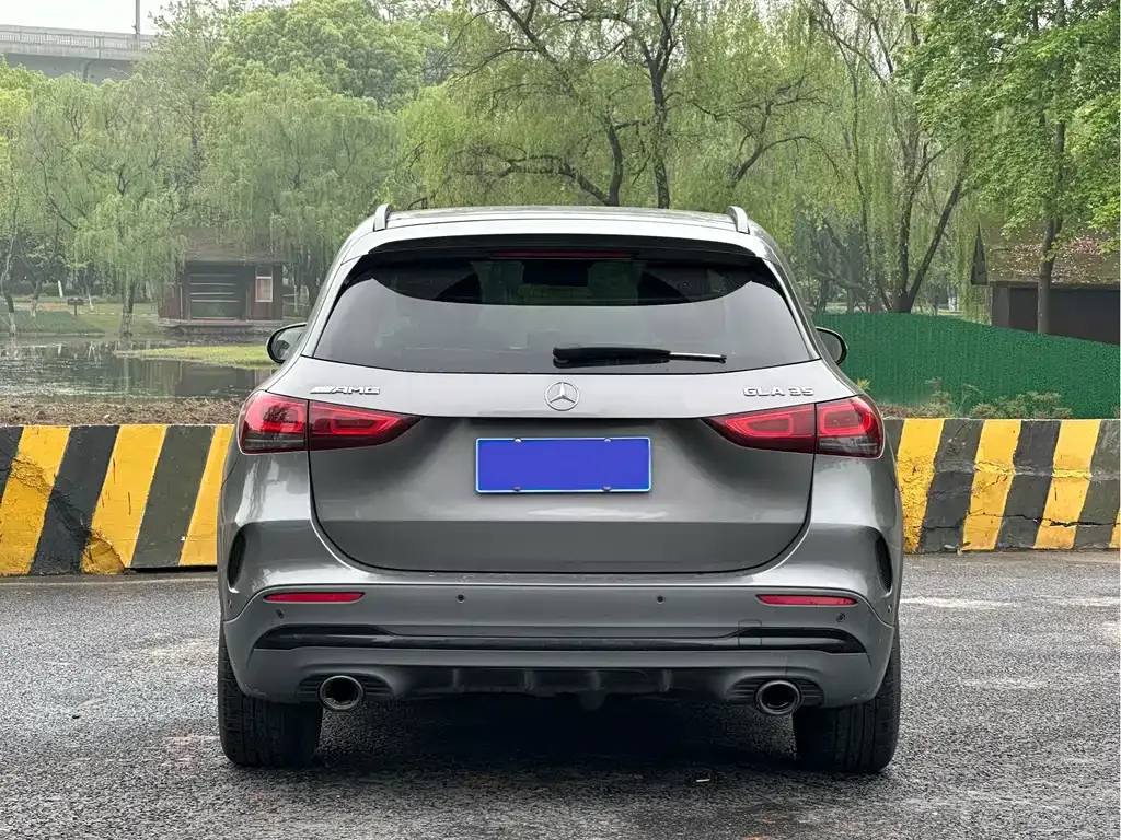 Mercedes-Benz GLA AMG — фото 7