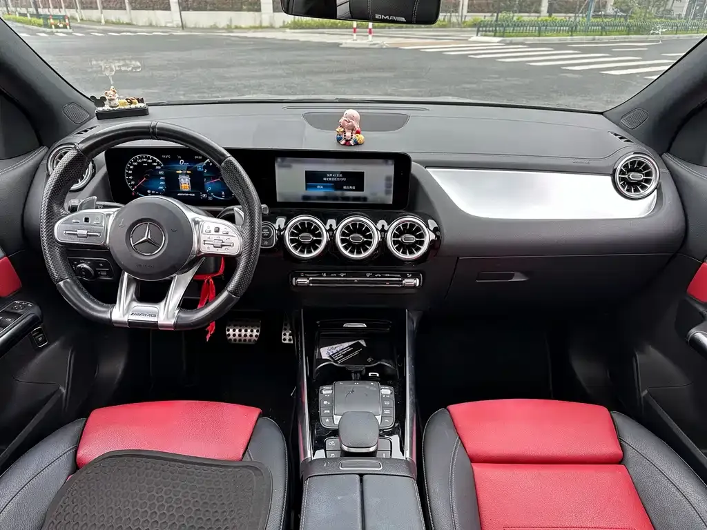 Mercedes-Benz GLA AMG — фото 8