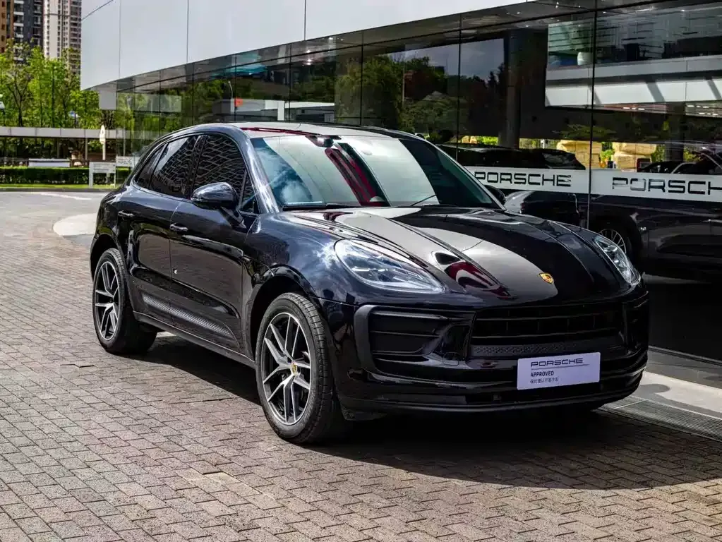Porsche Macan — фото 1