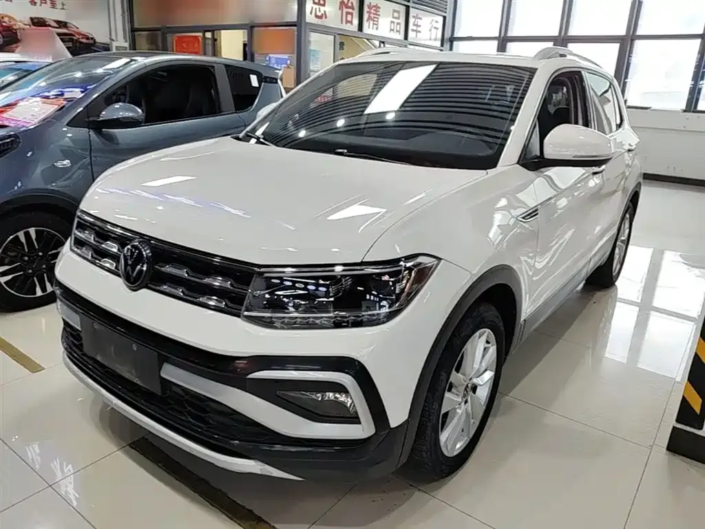Volkswagen T-Cross — фото 9