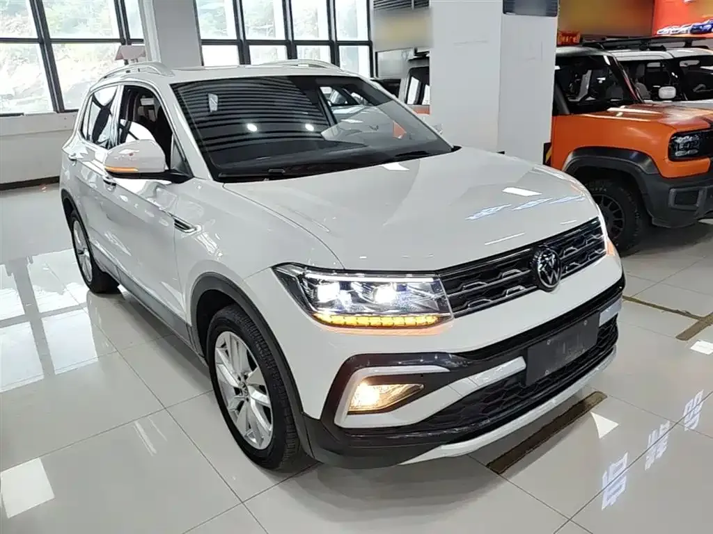 Volkswagen T-Cross — фото 5