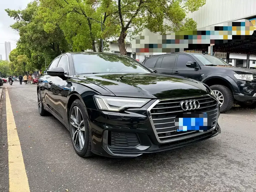Audi A6L — фото 2