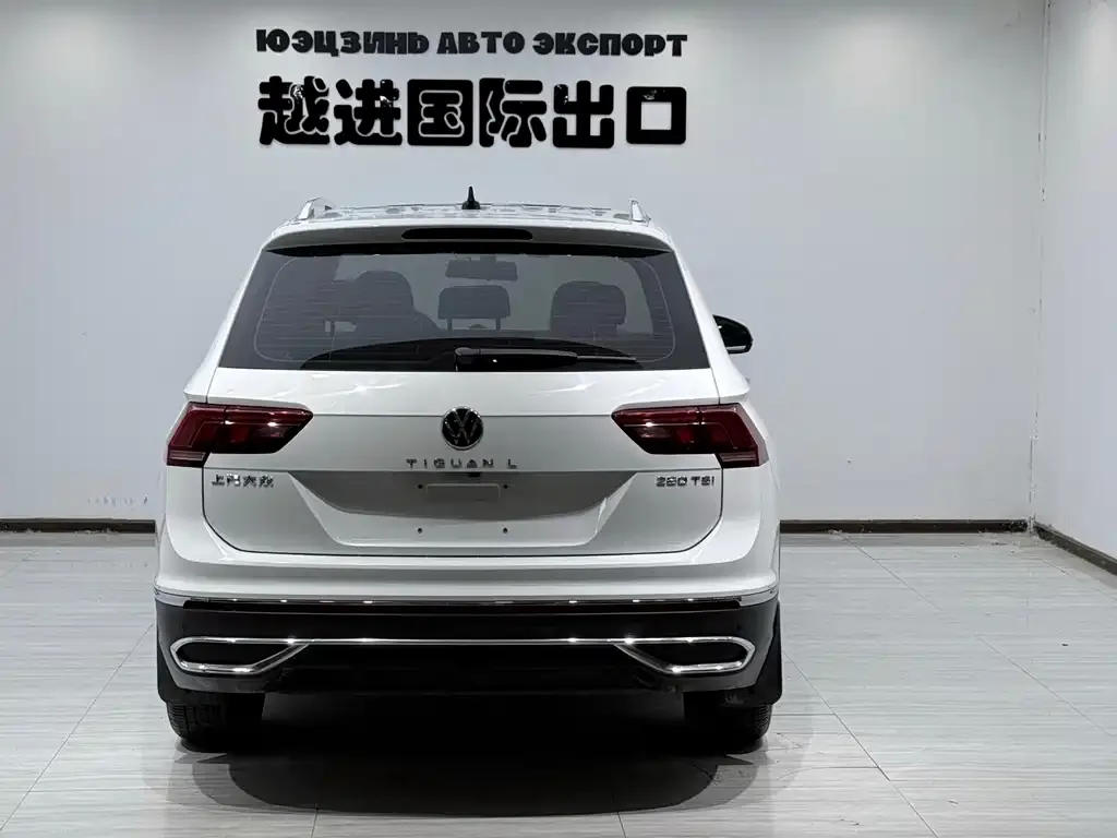 Volkswagen Tiguan L — фото 3