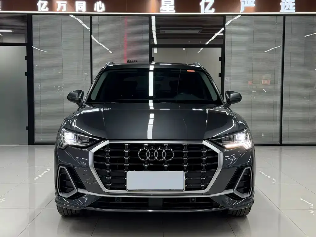 Audi Q3 — фото 4