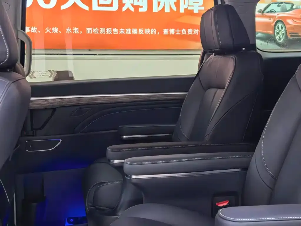GAC Motor Trumpchi M8 — фото 3