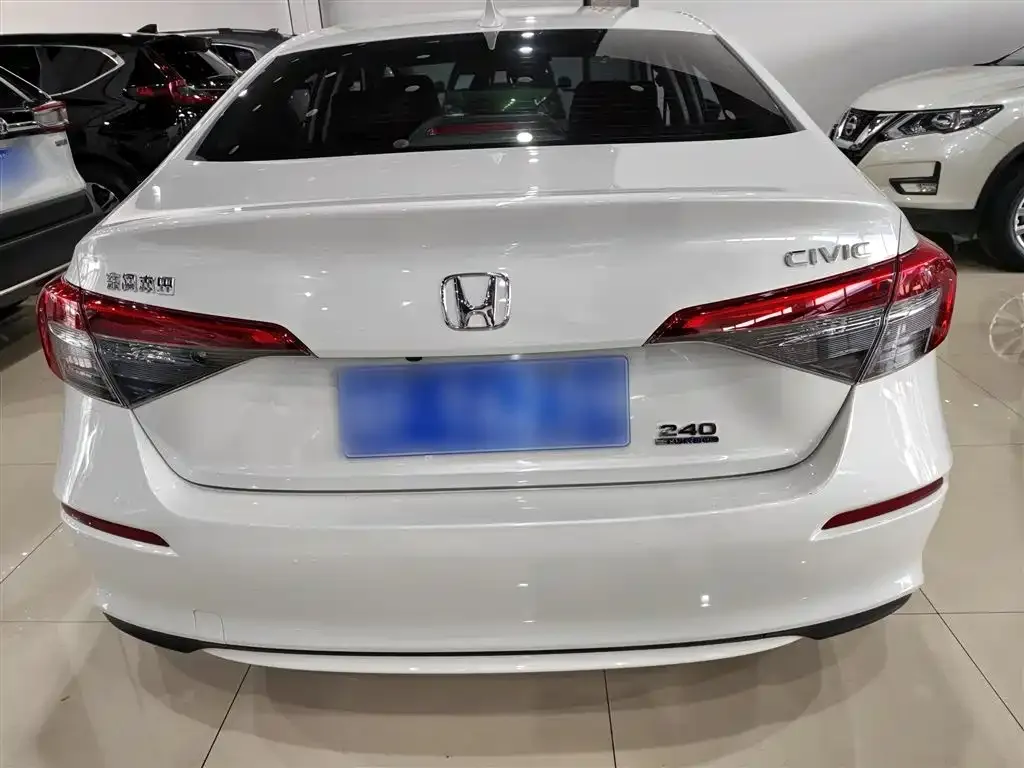 Honda Civic — фото 8