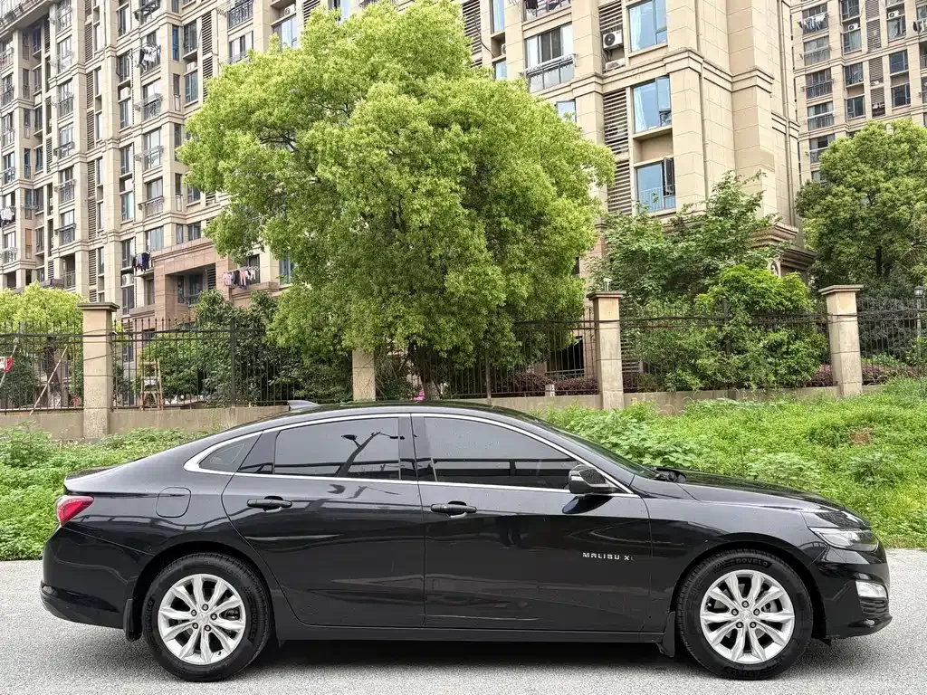 Chevrolet Malibu XL — фото 10