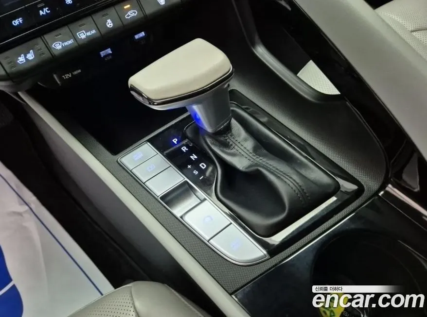 Hyundai AVANTE — фото 3