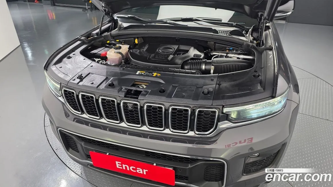 Jeep Cherokee — фото 7