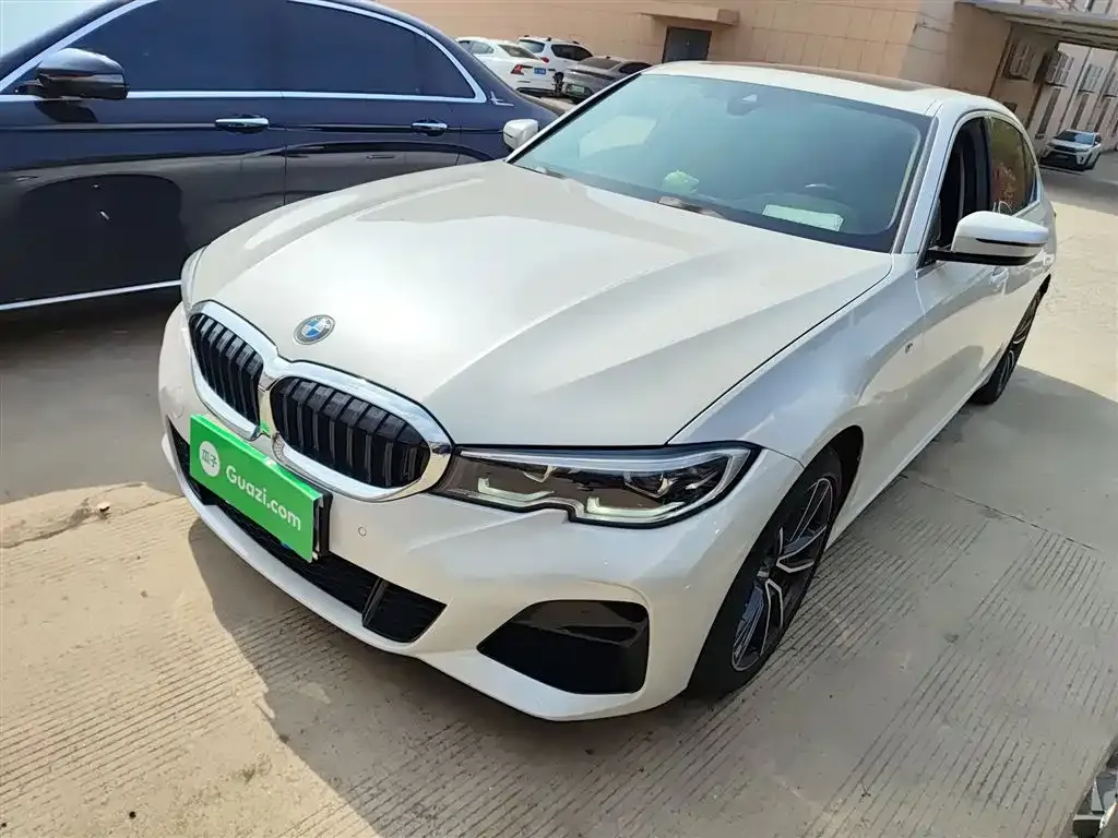 BMW 3 Series — фото 1