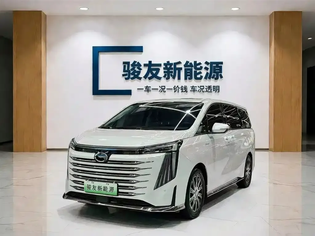 GAC Motor Trumpchi E9 — фото 1