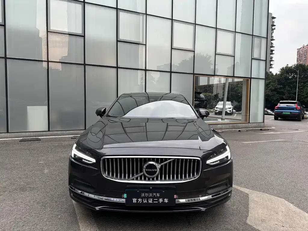 Volvo S90 — фото 8