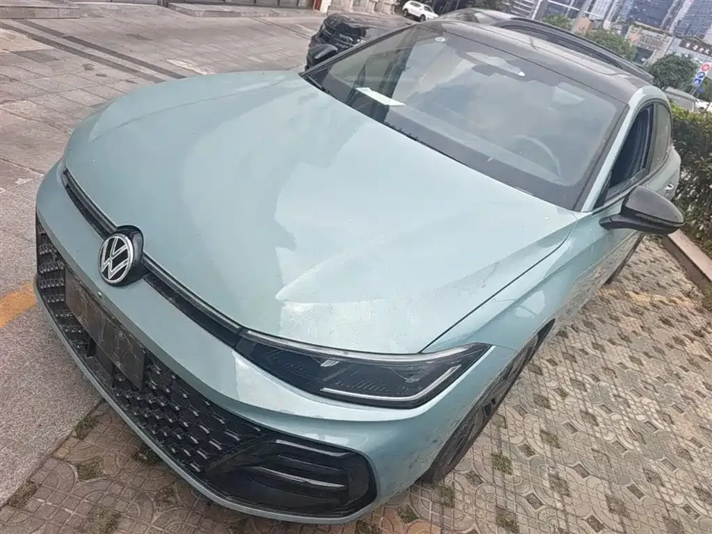 Volkswagen Passat — фото 7