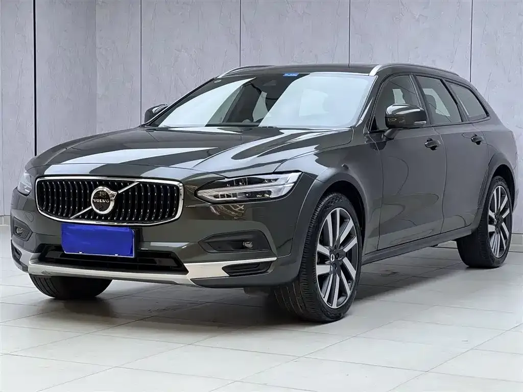 Volvo V90 — фото 1