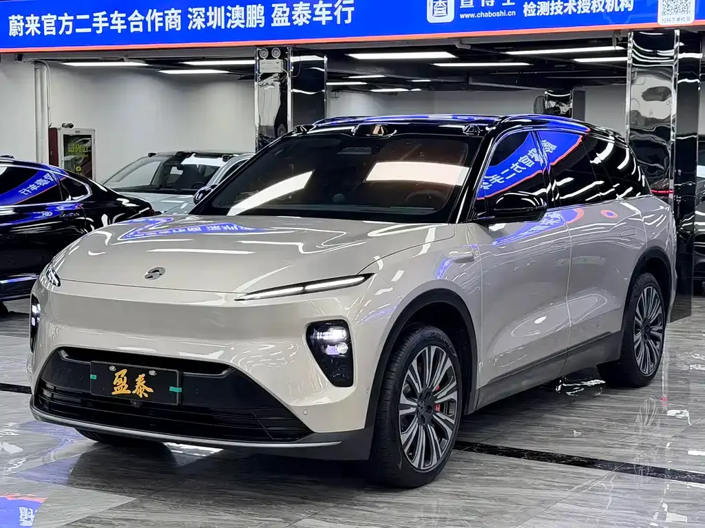 NIO ES8 — фото 1