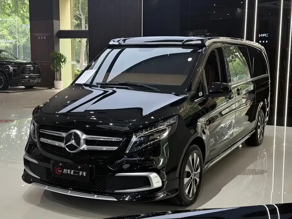 Mercedes-Benz Vito — фото 1