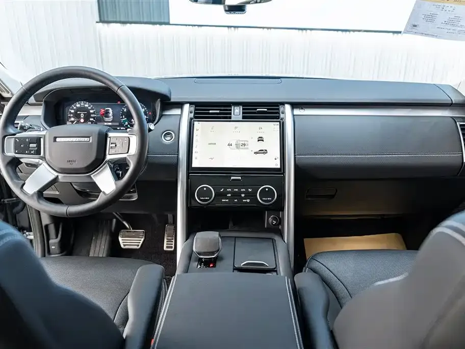 Land Rover Discovery — фото 10