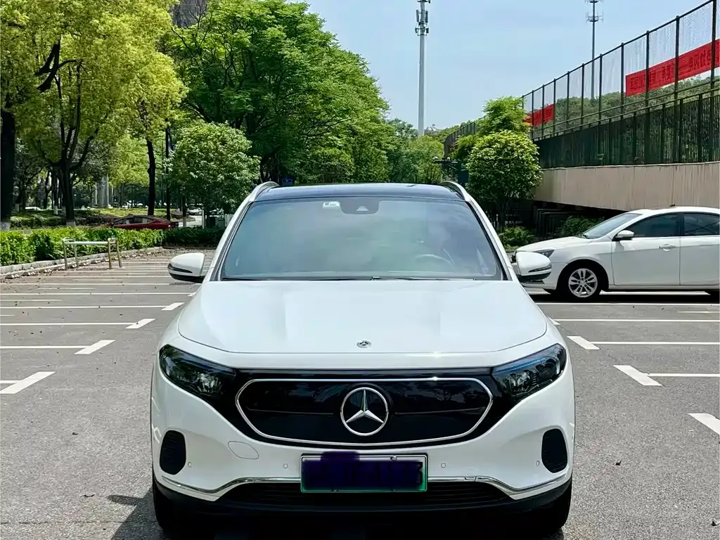 Mercedes-Benz EQA — фото 2