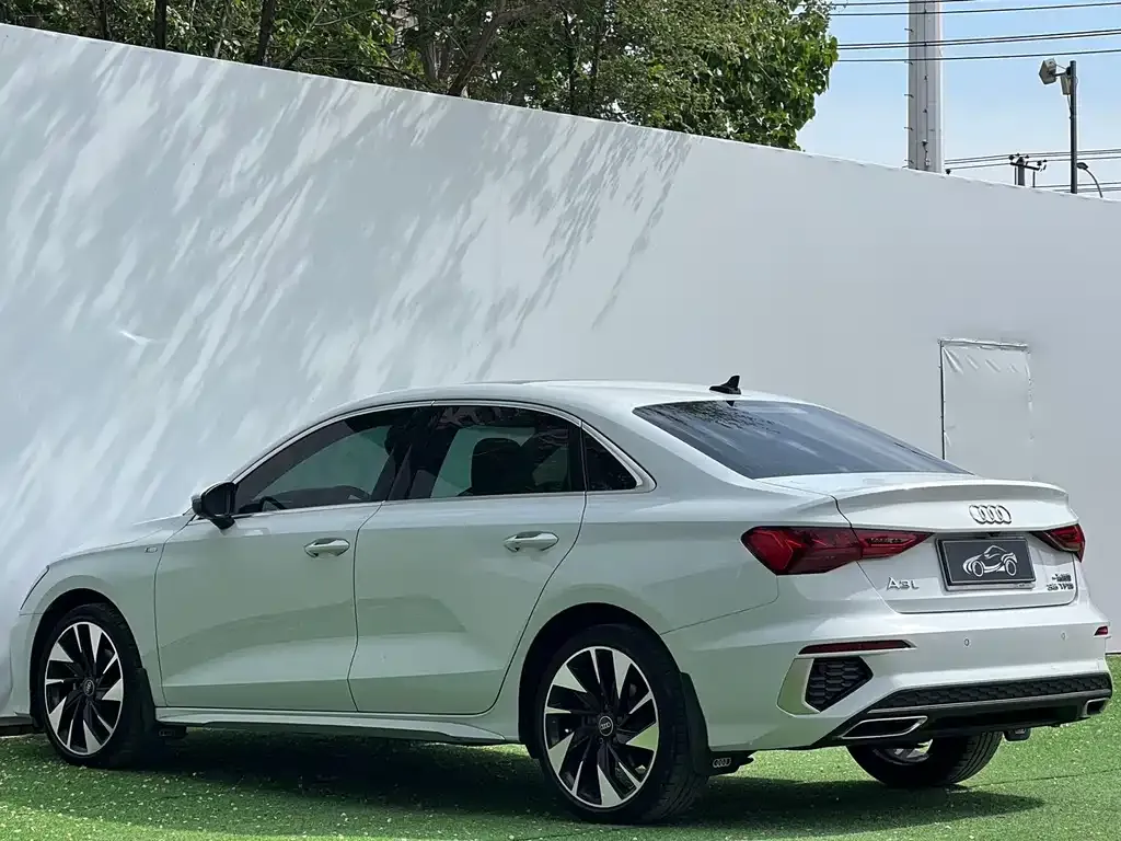 Audi A3 — фото 8