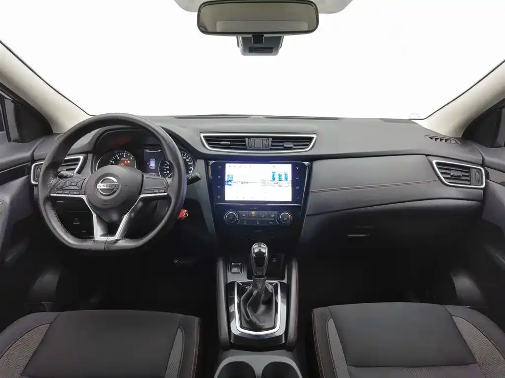 Nissan Qashqai — фото 4