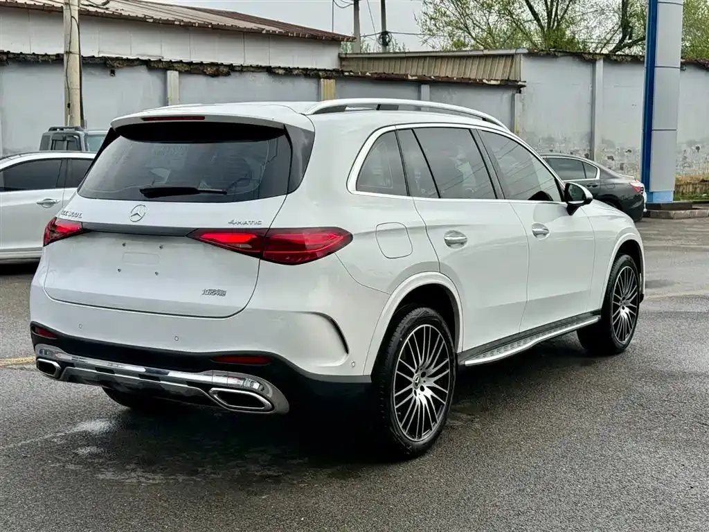 Mercedes-Benz GLC — фото 6