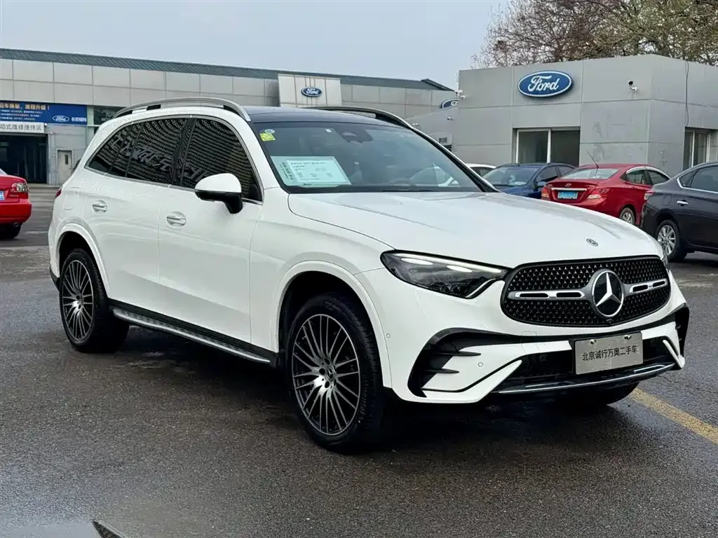 Mercedes-Benz GLC — фото 4