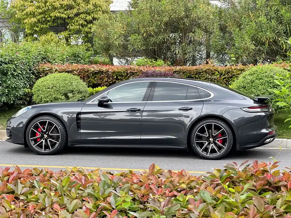 Porsche Panamera — фото 9