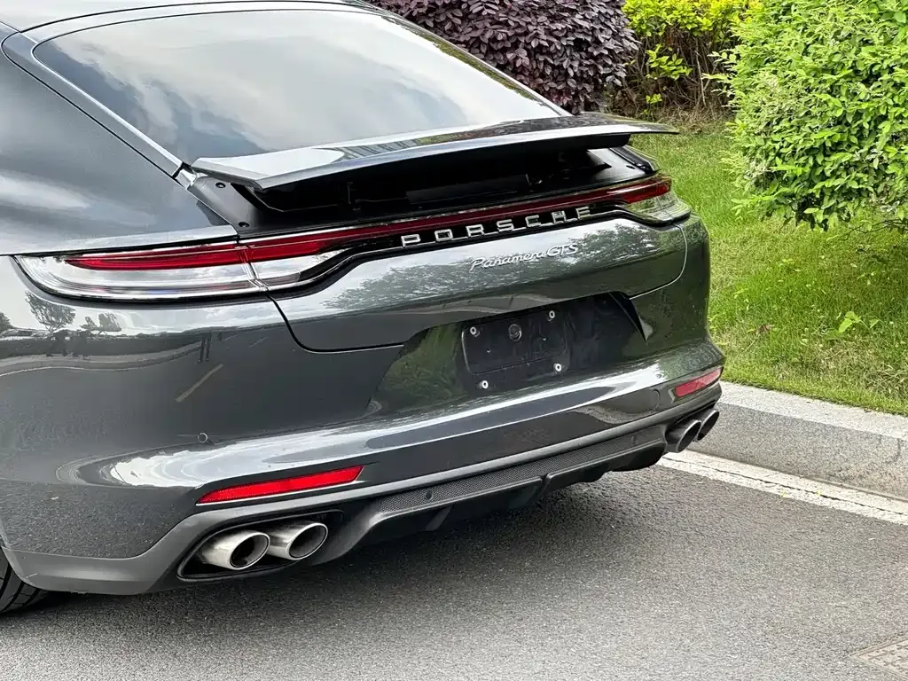 Porsche Panamera — фото 10