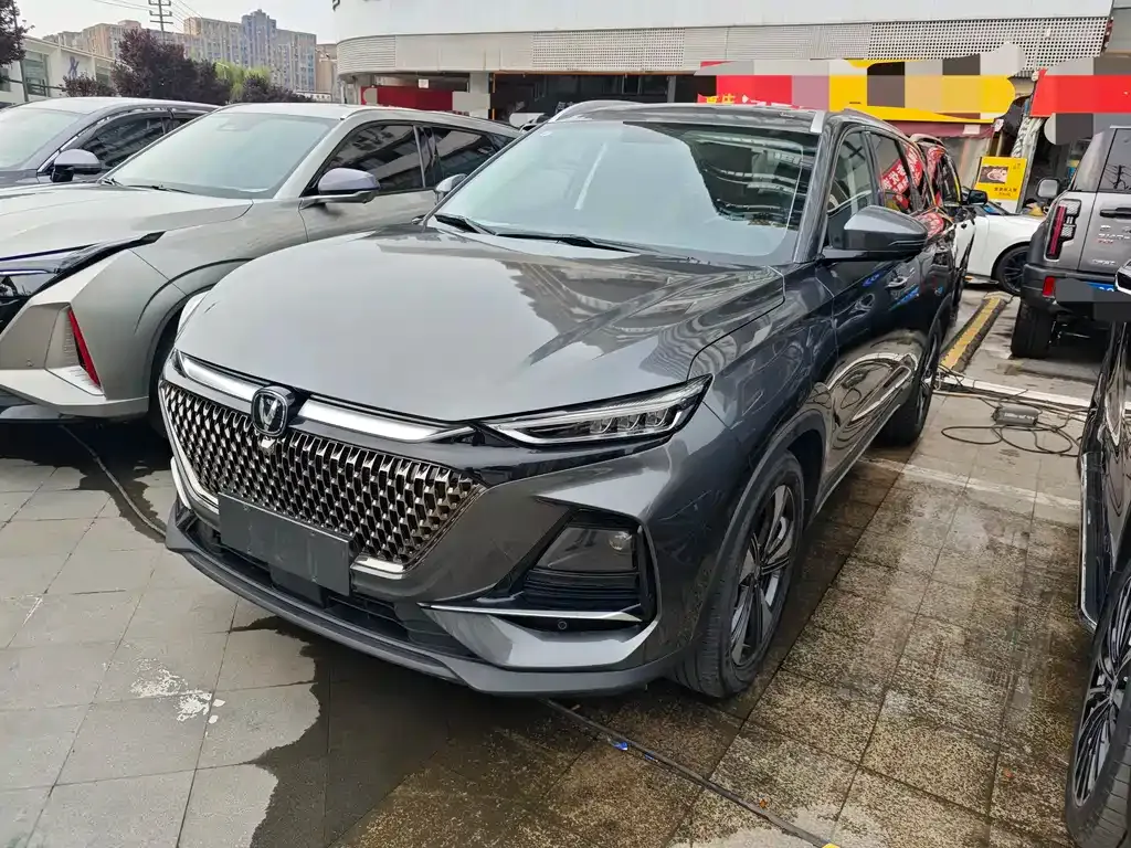 Changan X7 PLUS — фото 1