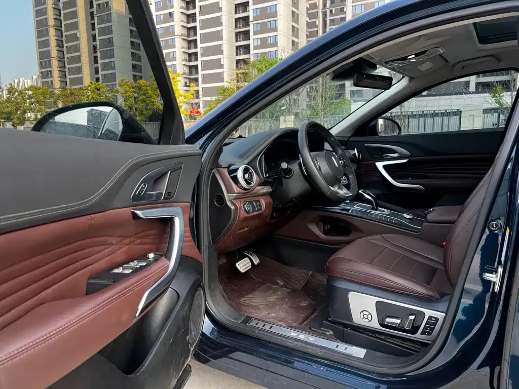 Wey VV7 GT — фото 8