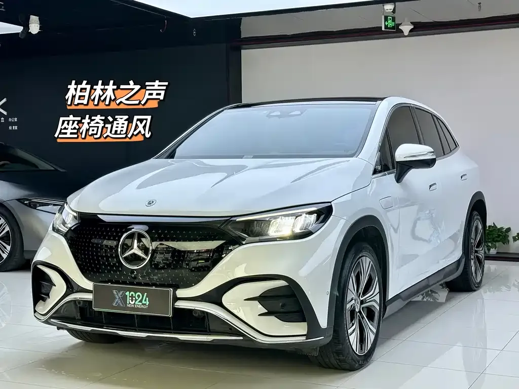 Mercedes-Benz EQE SUV — фото 1