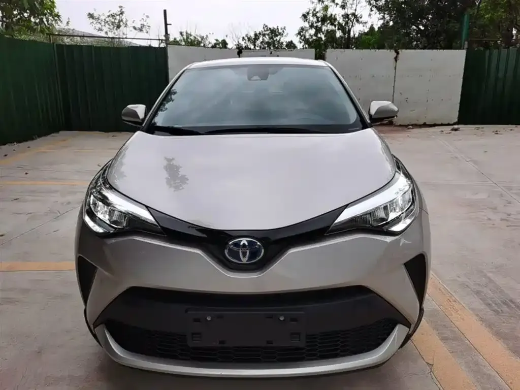 Toyota C-HR — фото 5