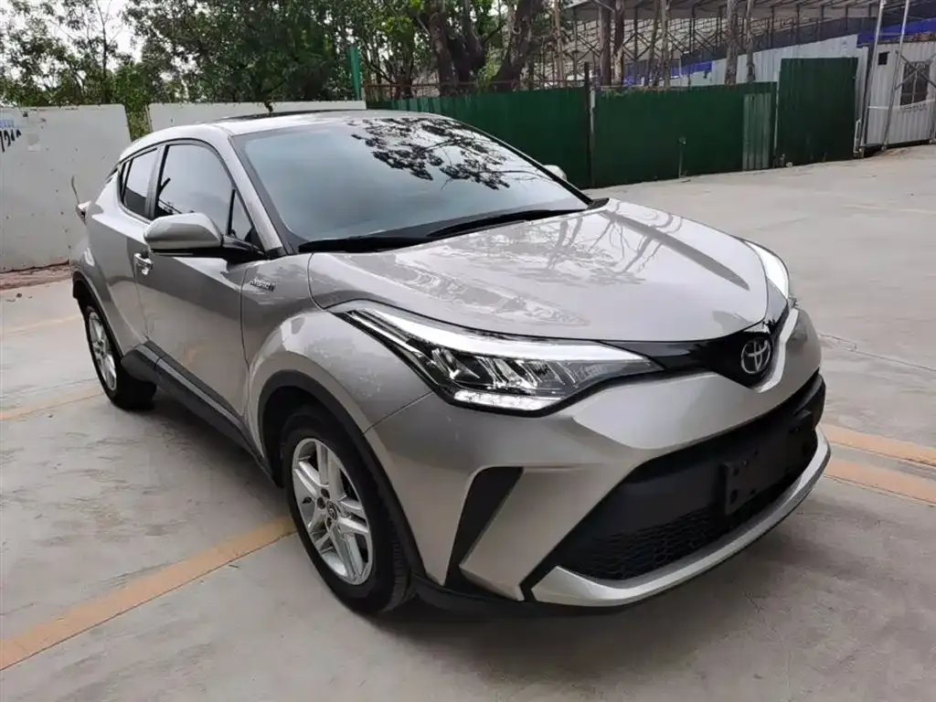 Toyota C-HR — фото 3