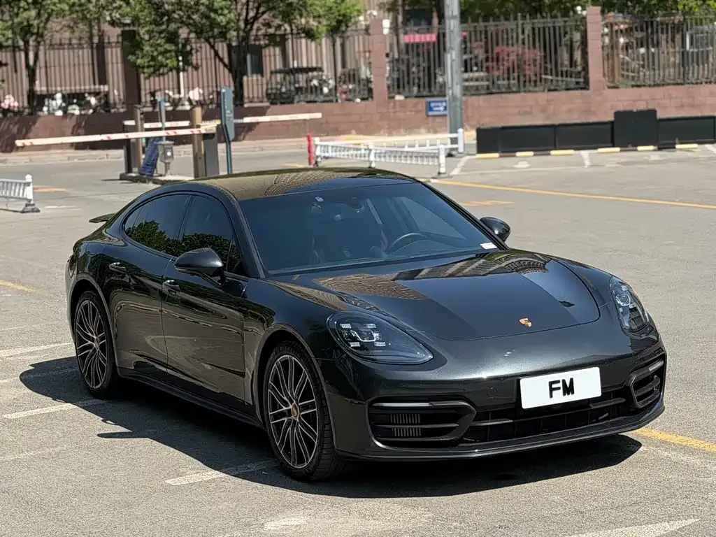 Porsche Panamera — фото 10