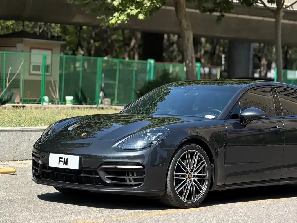 Porsche Panamera — фото 9