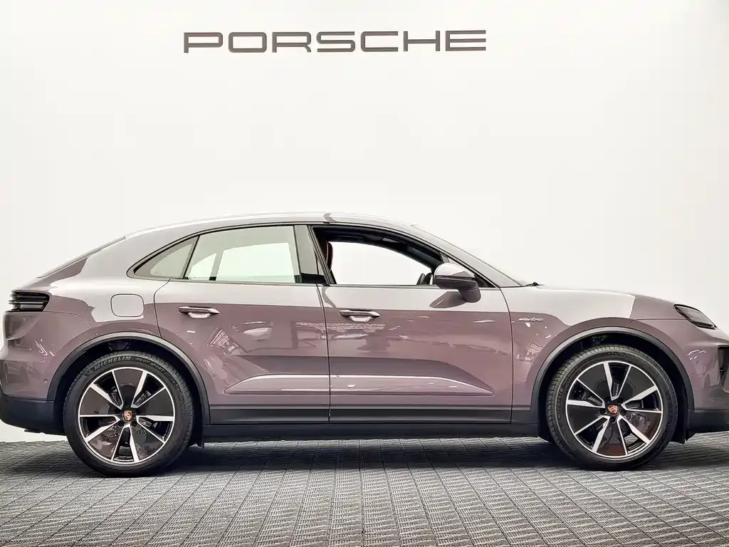 Porsche Macan EV — фото 10