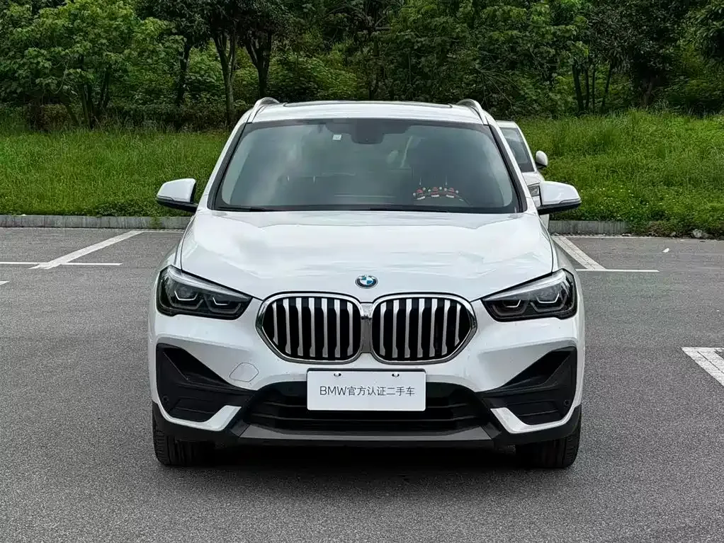 BMW X1 — фото 7