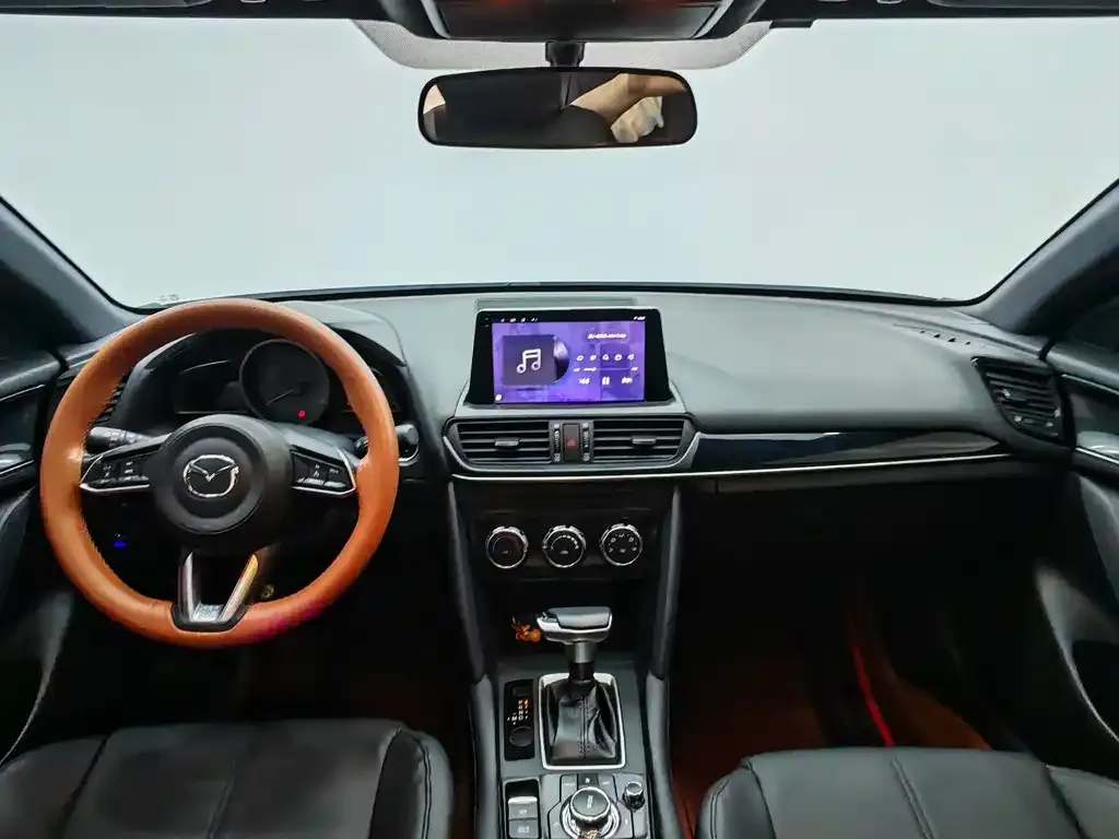 Mazda CX-4 — фото 9