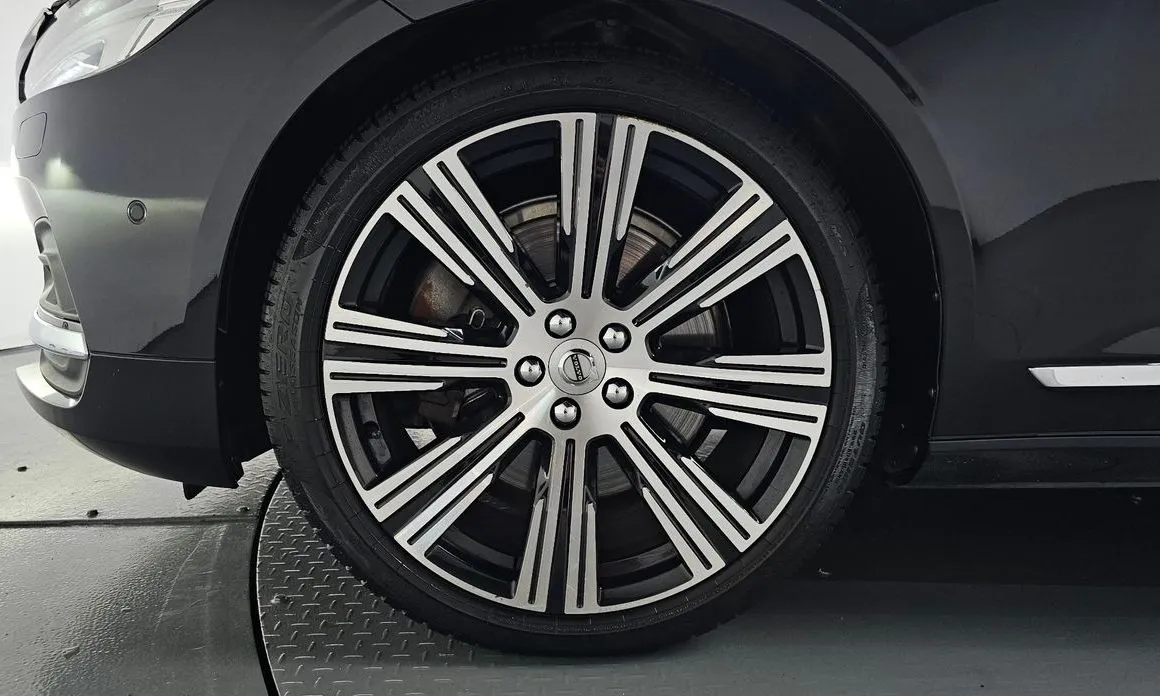 Volvo S90 — фото 10