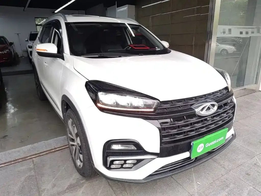 Chery Tiggo 8 — фото 4