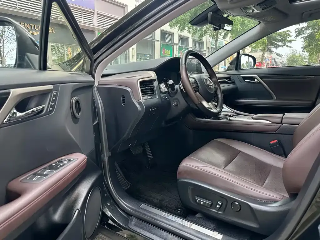 Lexus RX — фото 2