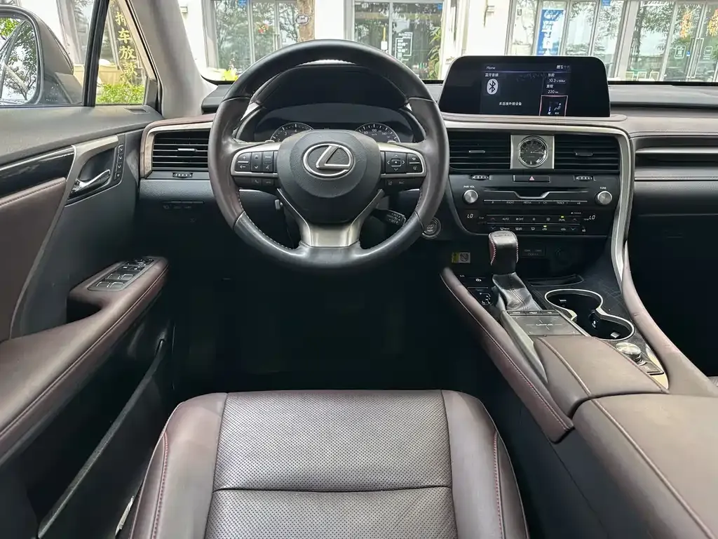 Lexus RX — фото 8